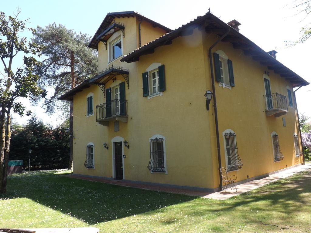 Villa Mirano Bed & Breakfast Piossasco Exterior photo